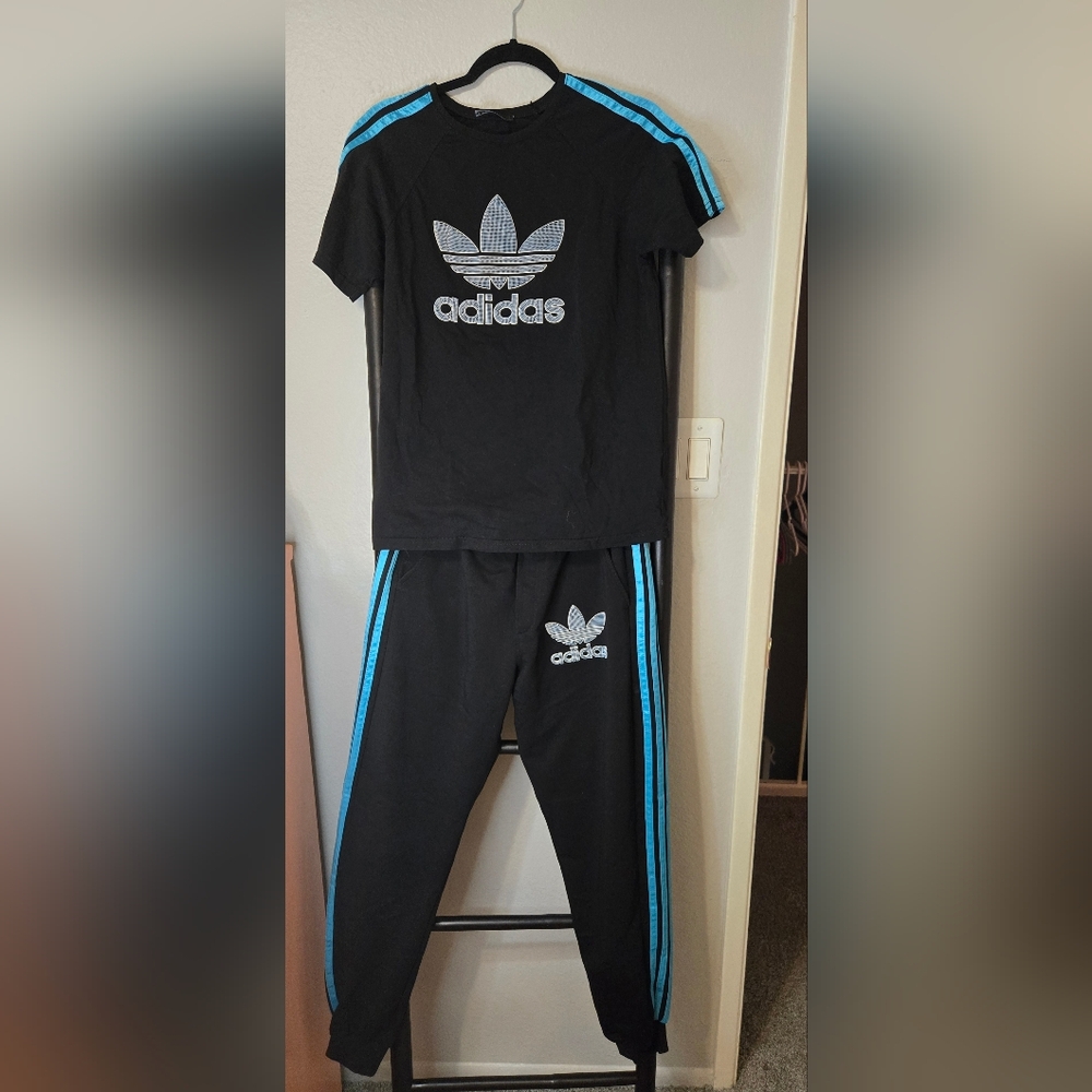 Unisex - Rare Adidas Black Trefoil Joggers with Blue Stripes & Matching Top